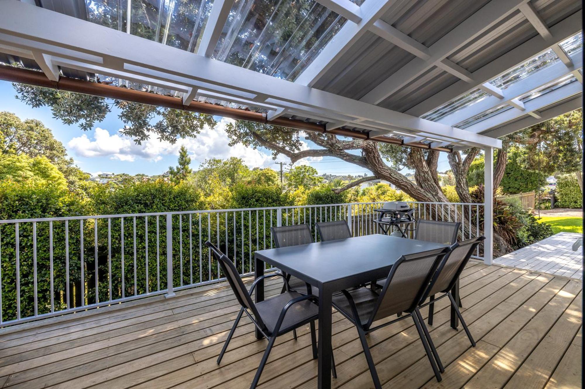 Вілла Miami One One Oneroa Екстер'єр фото